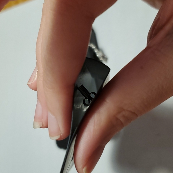 2Pack Rhinestone Earrings - Picture 5 of 6